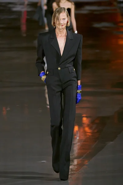 Look 47